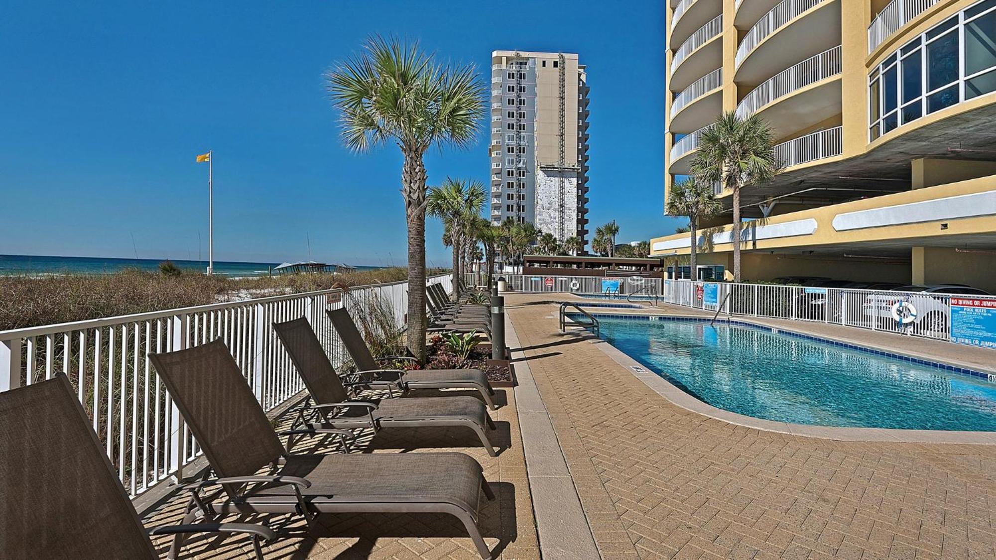 Parking Included-Beachfront 2Bd Ocean Villa! Gorgeous Amenities, Private Complex パナマシティービーチ エクステリア 写真
