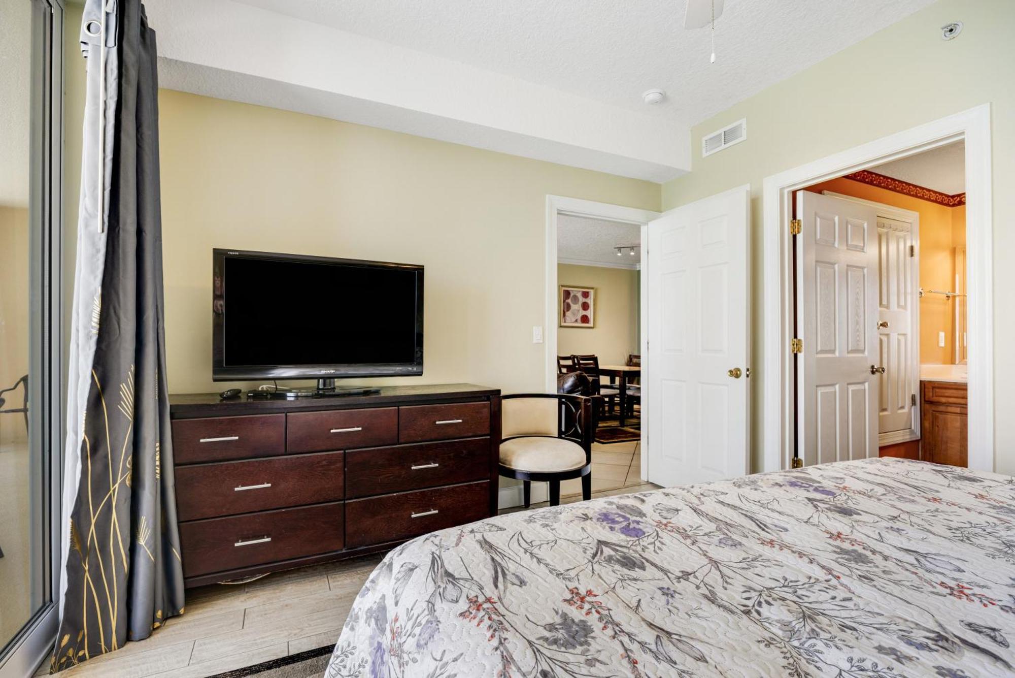 Parking Included-Beachfront 2Bd Ocean Villa! Gorgeous Amenities, Private Complex パナマシティービーチ エクステリア 写真