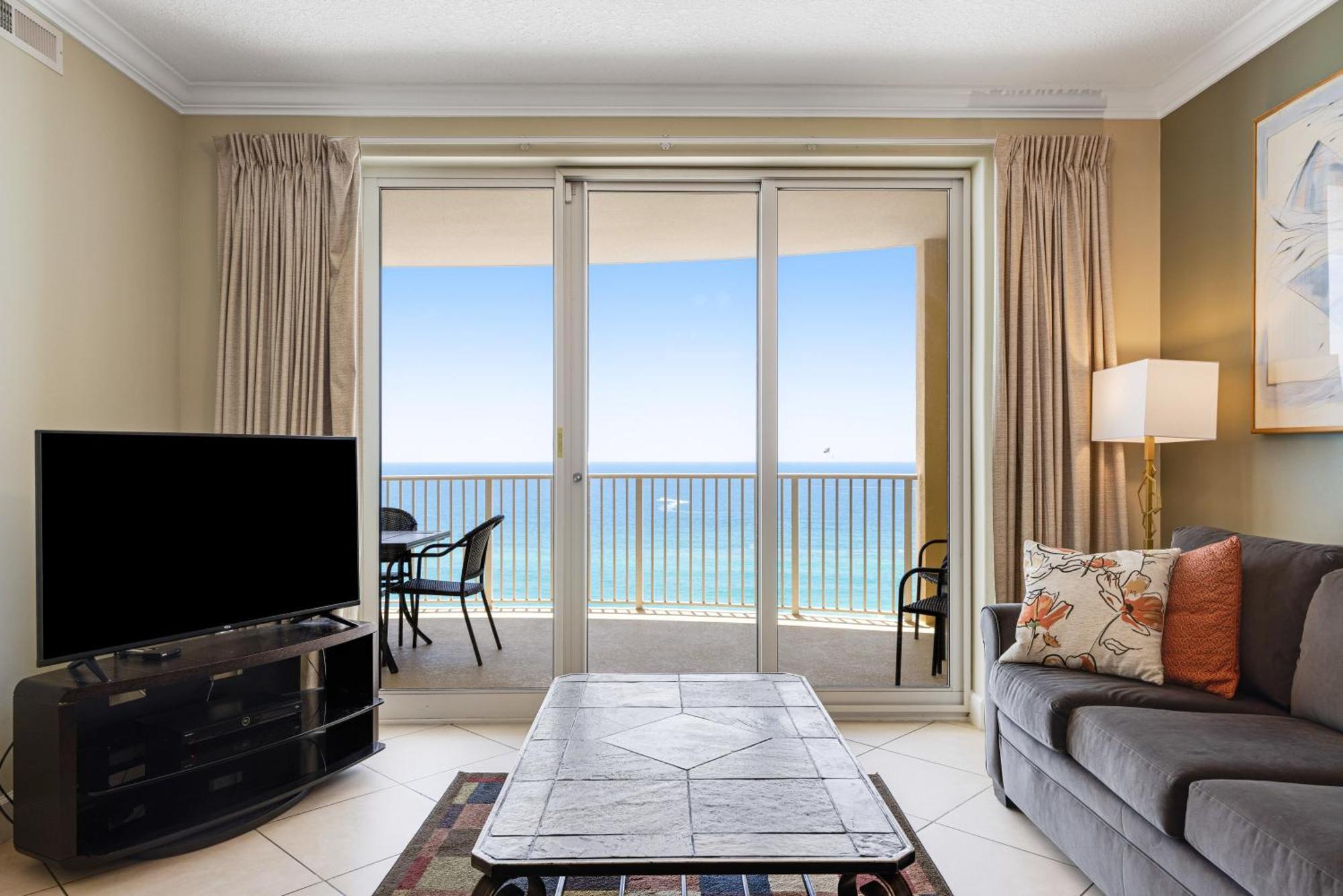 Parking Included-Beachfront 2Bd Ocean Villa! Gorgeous Amenities, Private Complex パナマシティービーチ エクステリア 写真